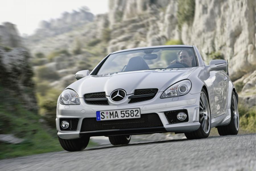 Mercedes-Benz SLK55 AMG 2008 года  (фото 18 из 77)